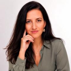 Leah Stern