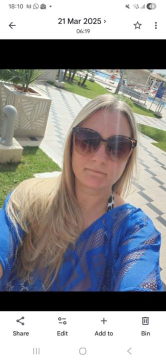 Laura Smith