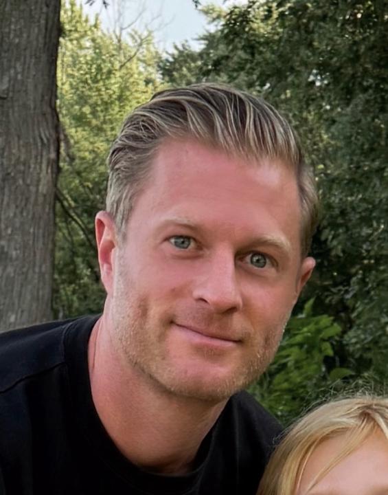 Garrett Steve