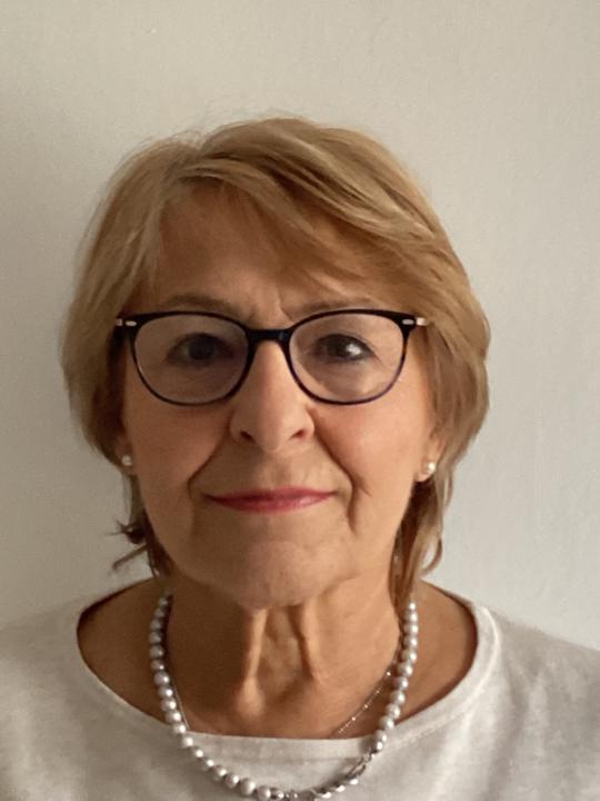 Nadia Taylor