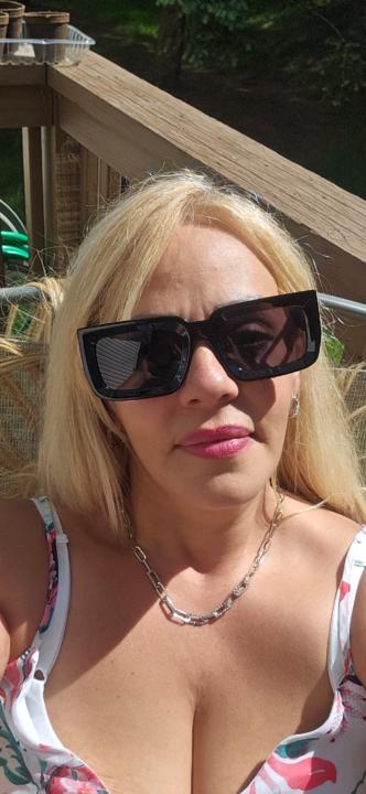 Linda Vazquez