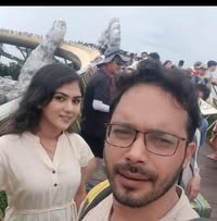 Sunil Bhatt