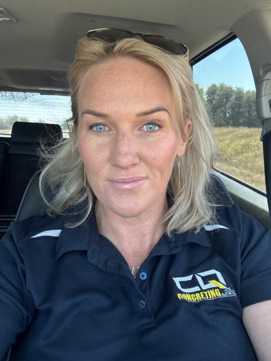 Kristine Holmes