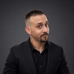 Aaron Vaquero