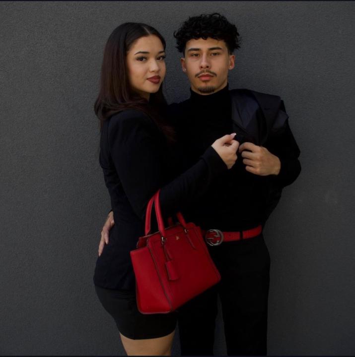 Mike X Ari