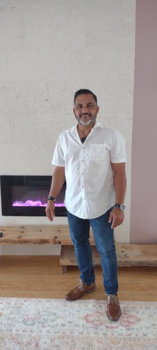 Victor Santiago
