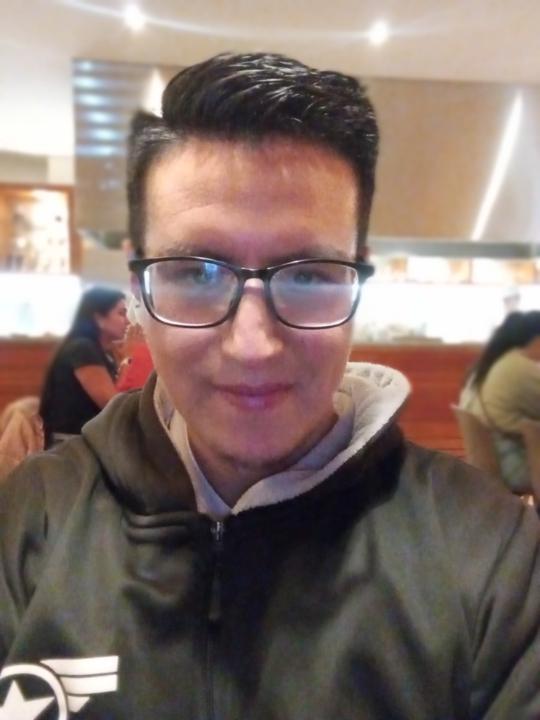 Jhon Gil