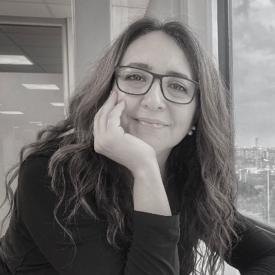 Veronica González Peña