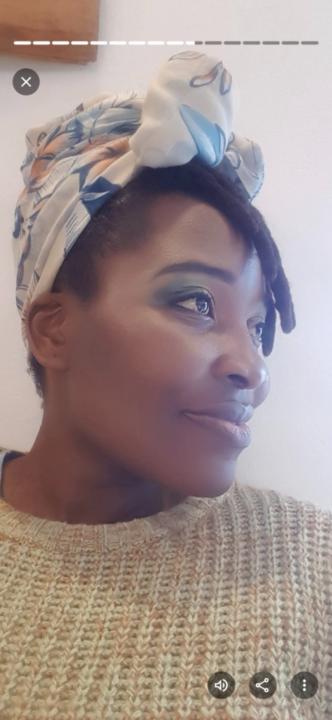 Violet Mangwenderese