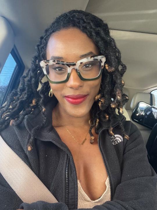 Falayomi Sangopelumi