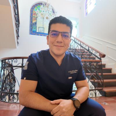 Dr. Erick Martínez Arteaga.