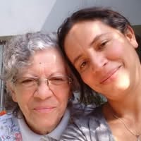 Viviana Reyes-Kuhnert