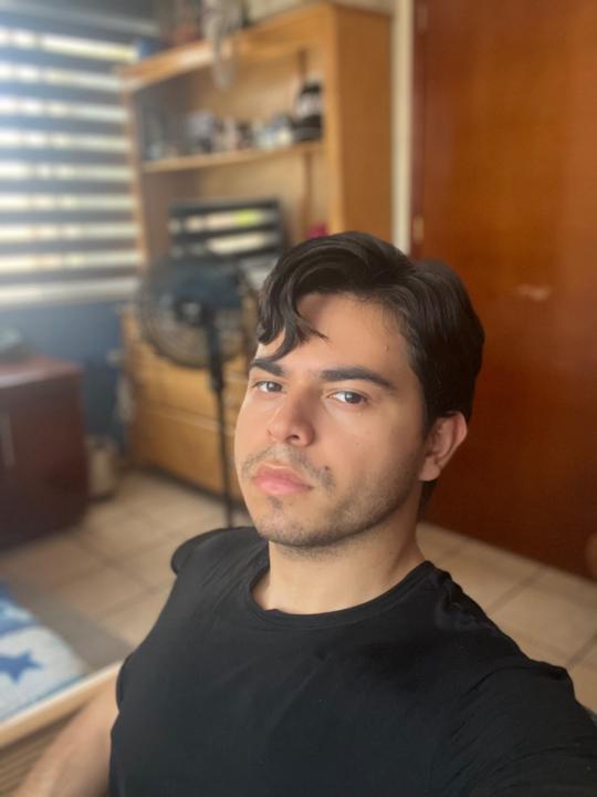 Cristian De León