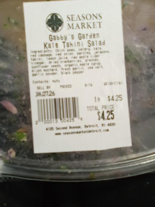 If I want a healthy lunch and haven't prepared one at home: