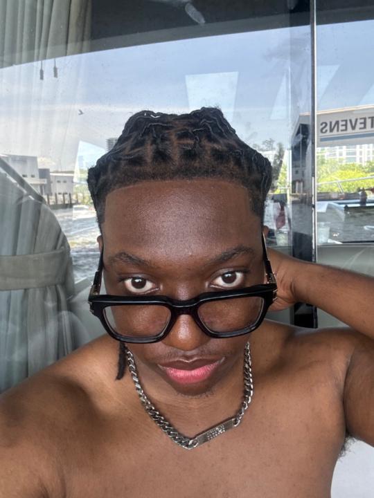 Elijah Curtis
