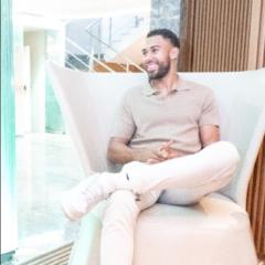 Elliot McLean