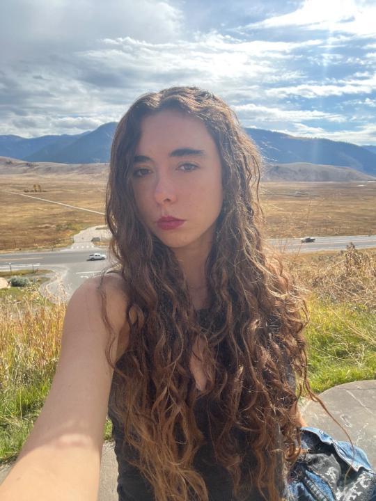 Izzy Fox