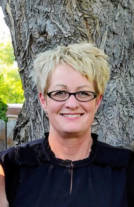 Beth Selvera