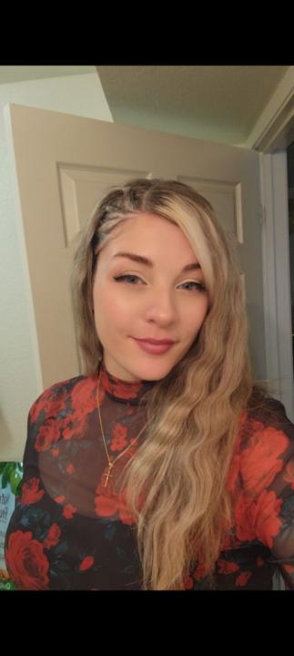 Holly Gaines