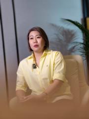 Winnie Lim