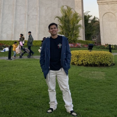 Salomon Flores pacaya