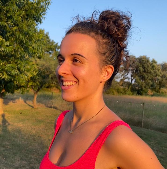 Júlia Oliver