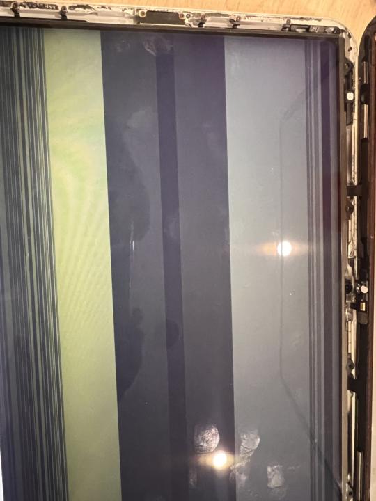 Problème écran IPad 11