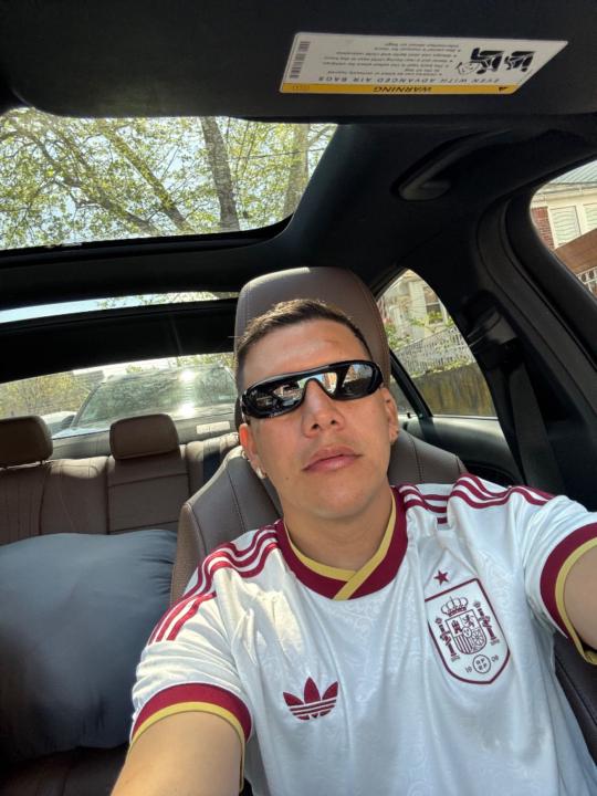 Camilo Uruena