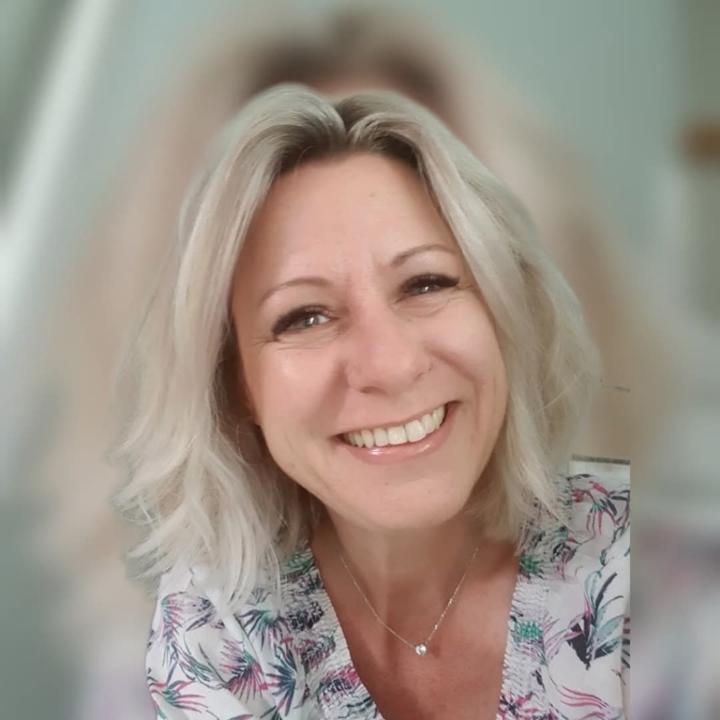 Sandra Lang