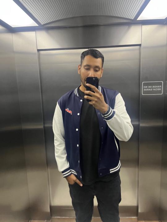 Manuel FLores