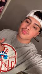 Zeke Hernandez