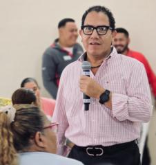 Rodolfo Islas