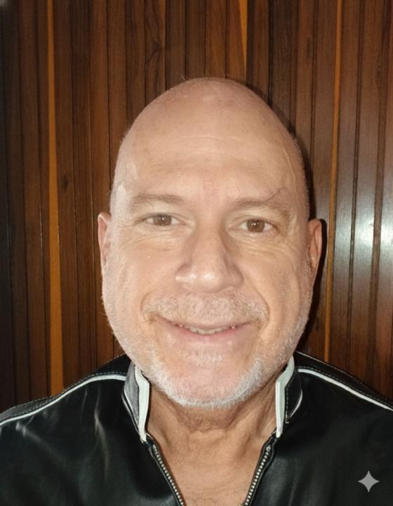 Maximo Covault