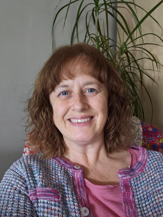 Sarah Luxton
