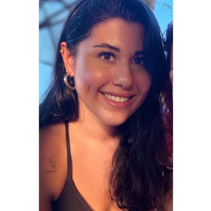 Ece Kayalar