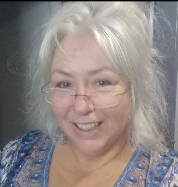 Paula Evans
