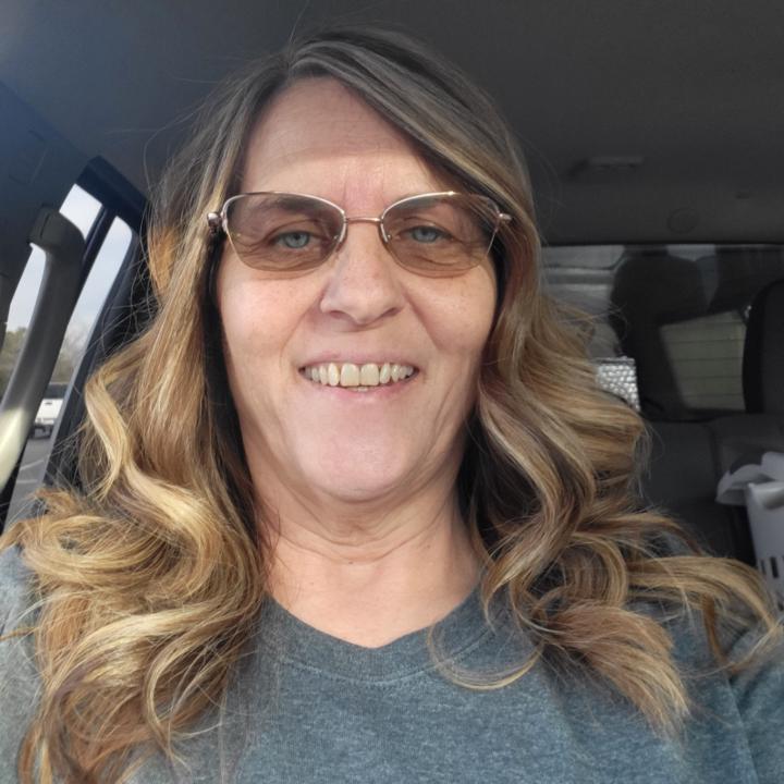 Lori Lewis