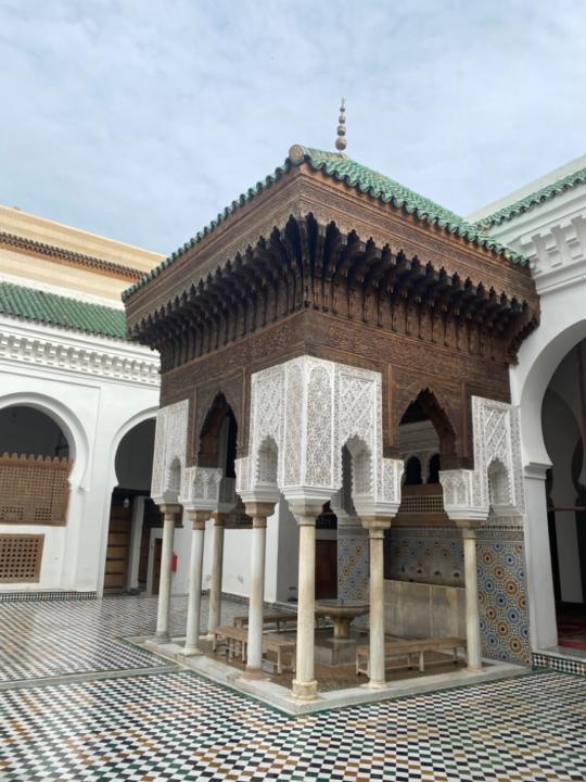 سكينة بن الضيف