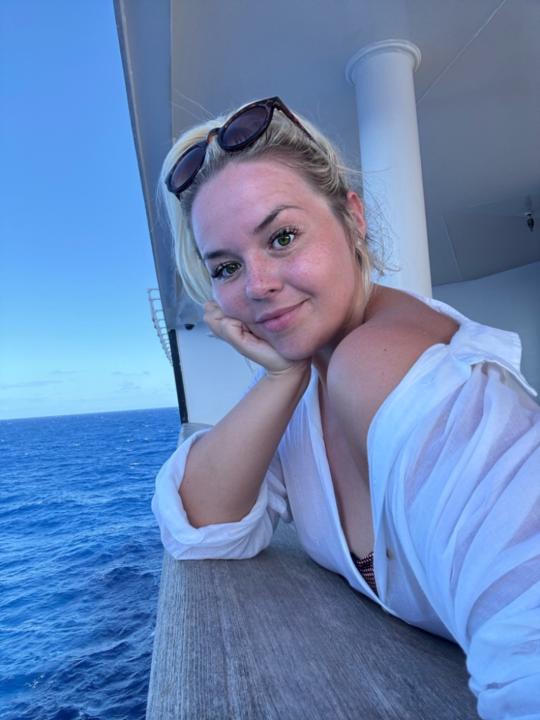 Dana Bernhard