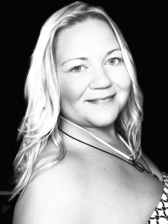 Marianne Johnson