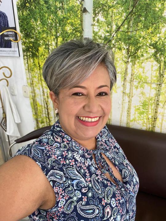 Monica victoria Zambrano becerra