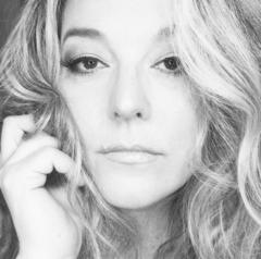 Carolyn Barefootbutterfly