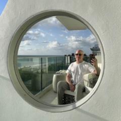 Howard Levenson