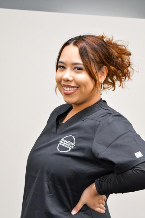 Rosalyn Quinones