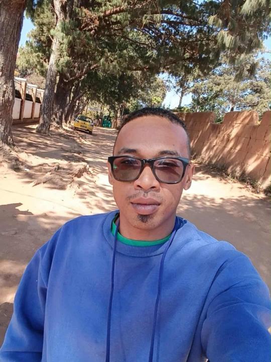 Ratompoary Faniriana