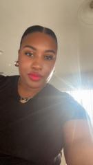 Ashleigh M Bee