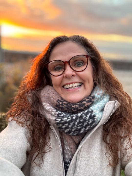 JetteAnnette Knapmann