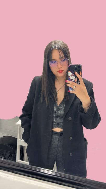 Nicole Camperos