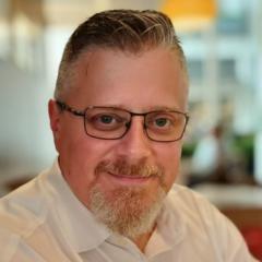 Marek P.