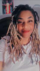 TeeAnna H.